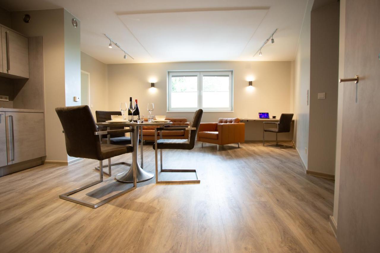 Hotel Circle Inn Ramstein-Miesenbach Esterno foto