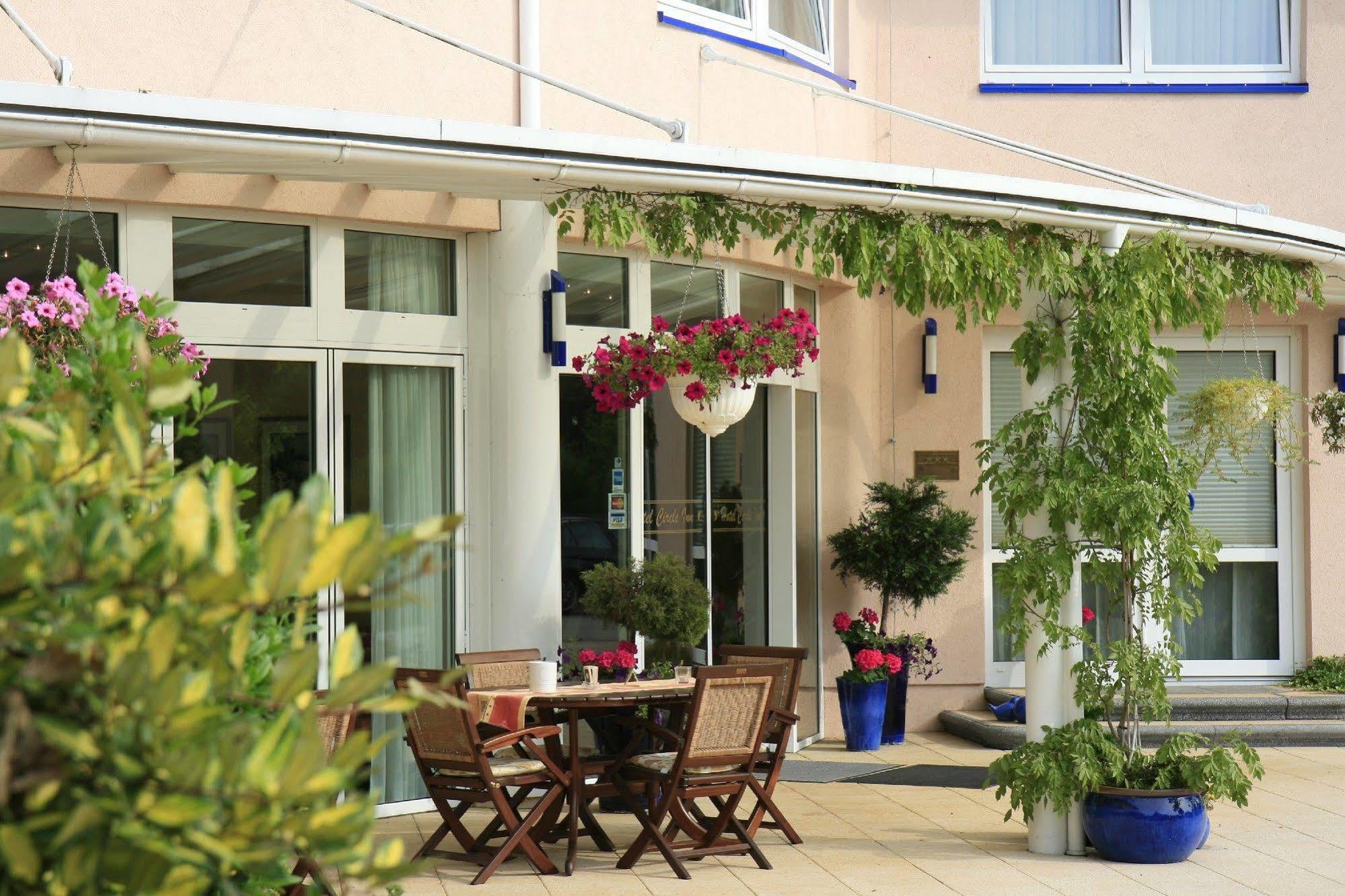 Hotel Circle Inn Ramstein-Miesenbach Esterno foto