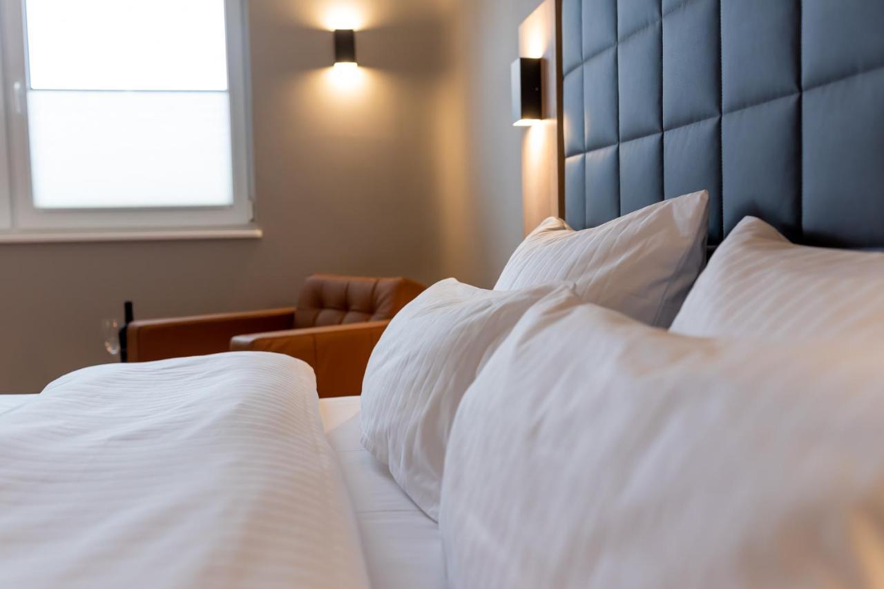 Hotel Circle Inn Ramstein-Miesenbach Esterno foto