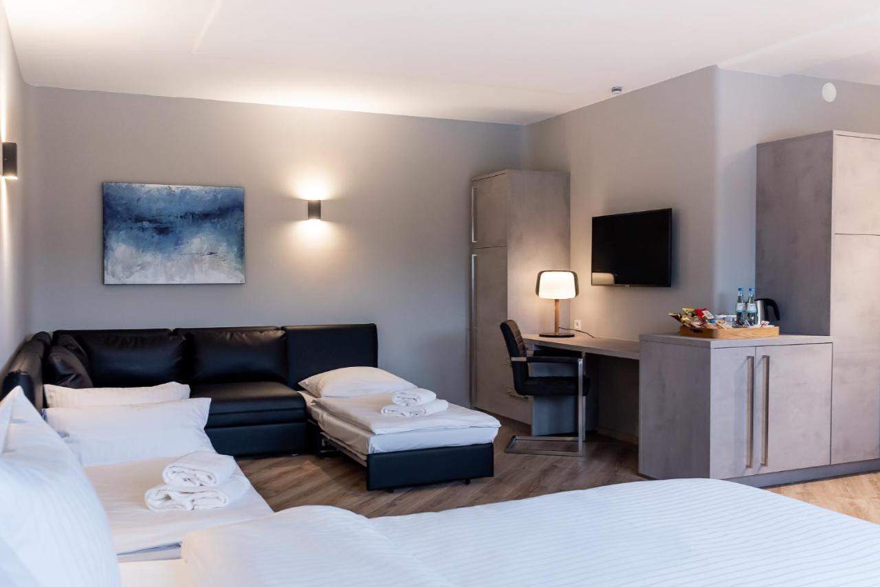 Hotel Circle Inn Ramstein-Miesenbach Esterno foto