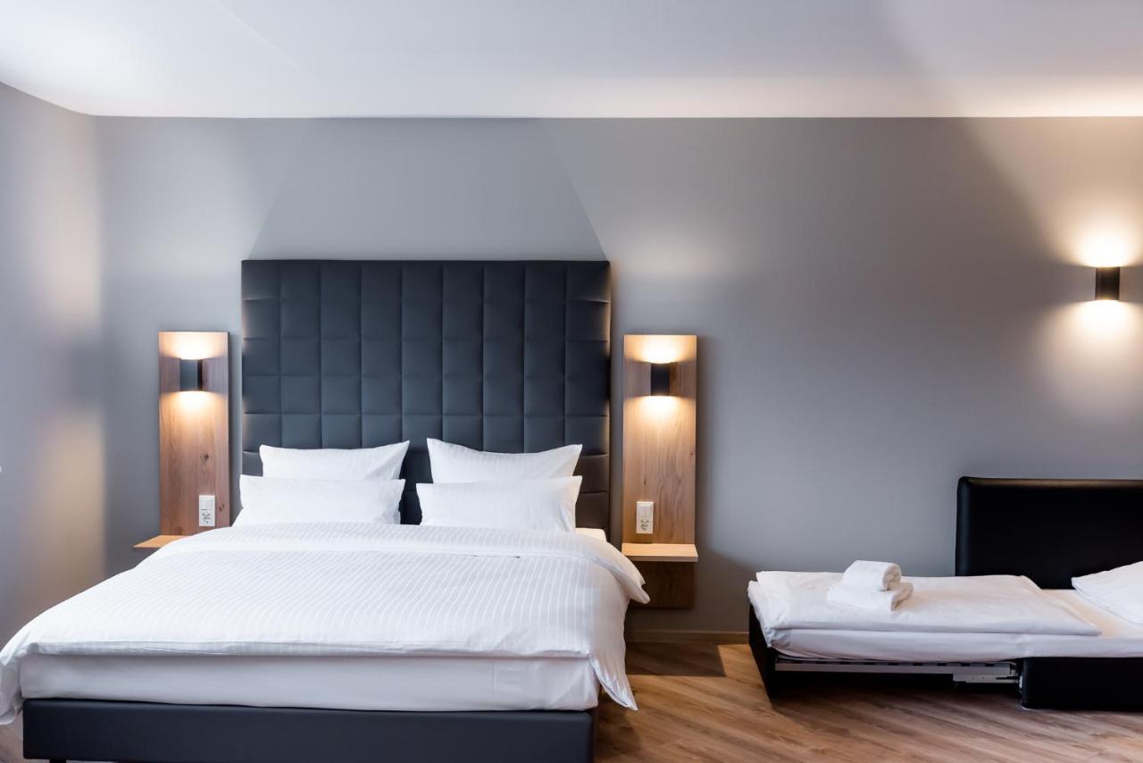 Hotel Circle Inn Ramstein-Miesenbach Esterno foto