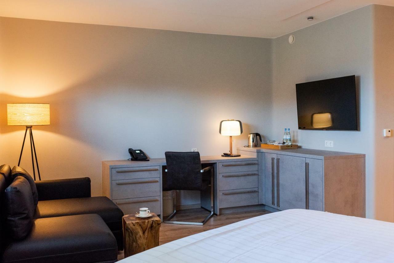 Hotel Circle Inn Ramstein-Miesenbach Esterno foto